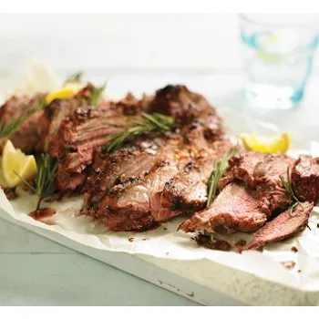 Janjetina s Dijon senfom i Hasselback krumpirima