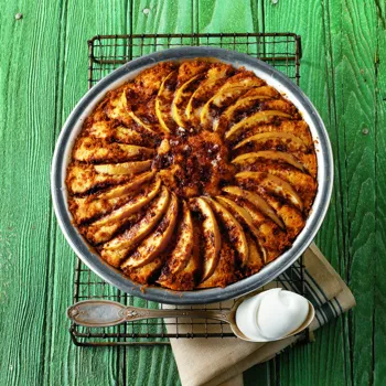 Kolač od jabuka s cimetnim šećerom