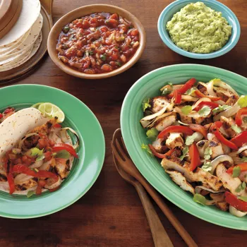 Pileće fajite s chipotle papričicama i narančom