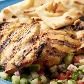 Pileći zabatci u kokosovom curryju s osvježavajućim relichem