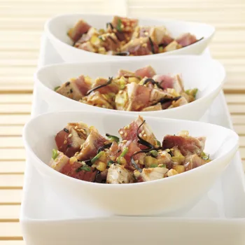 Poke od grilanog ahi tuna