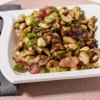 Prokulice sa slaninom i lukom