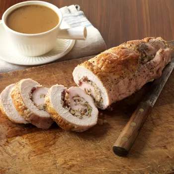 Pureća prsa s nadjevom od brusnica i pekan oraha