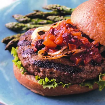 Pureći burgeri s kečapom od breskve i brusnice