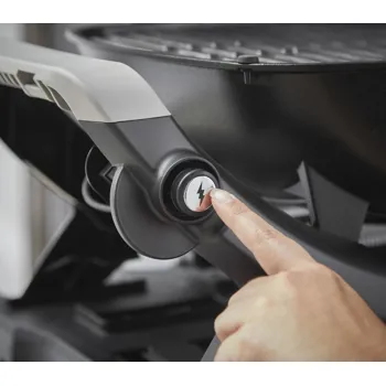 ROŠTILJ WEBER Q1200N PLINSKI