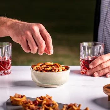 Slatko-ljuti grilovani orašasti plodovi