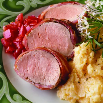 Svinjski file umotan u pancetu