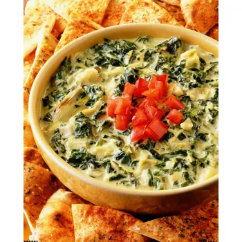 Umak od grilanog artičoka i špinata s pita trokutima