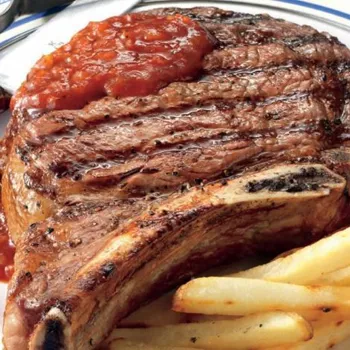 Veliki kaubojski odresci s whiskey BBQ umakom