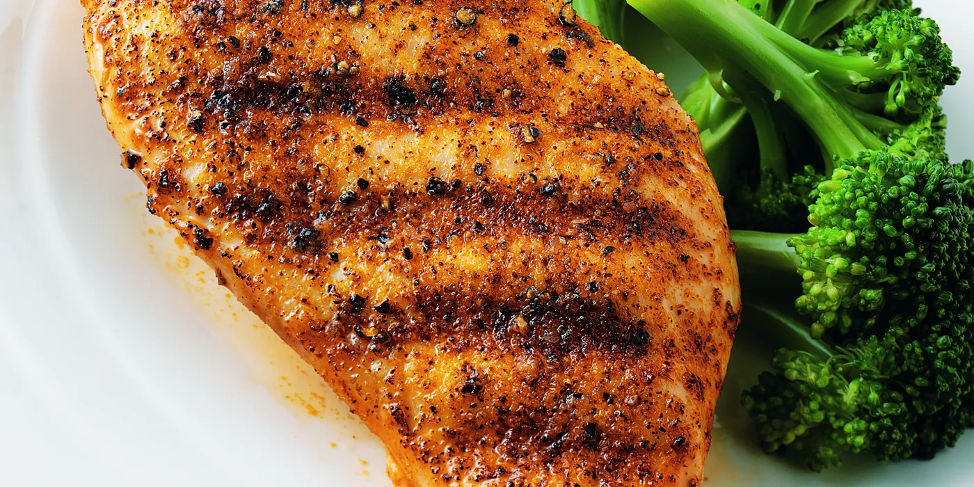 Brza pileća prsa s roštilja