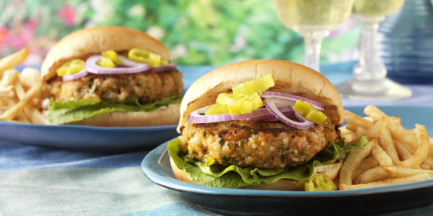 Cajun burgeri od škampa s tartar umakom