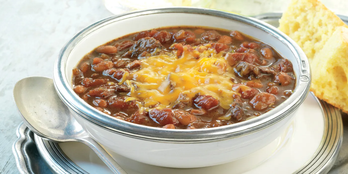 Chili s govedinom i tamnim pivom