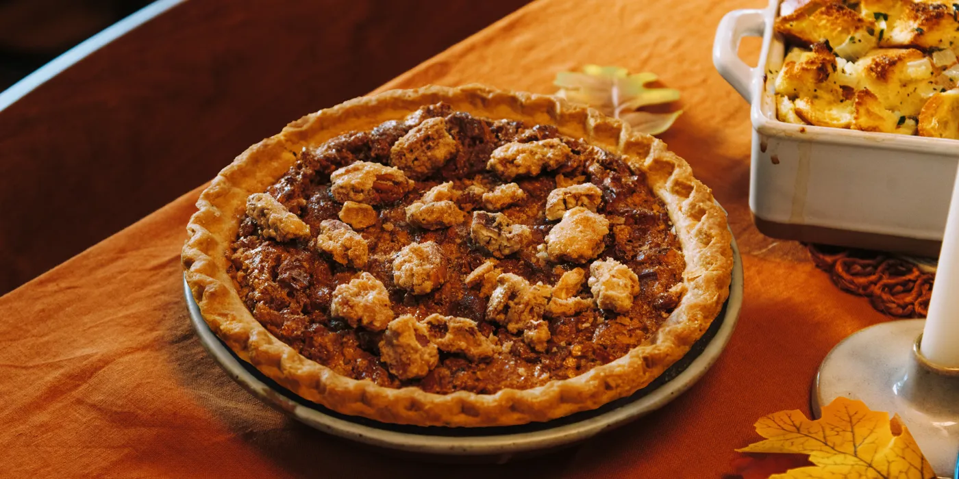 Dimljena pita s kandiranim pekanima