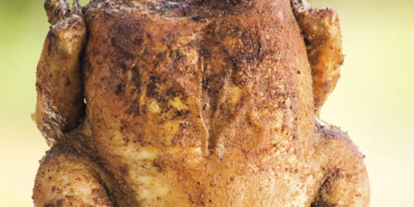 Dimljeno pivo piletina na limenki