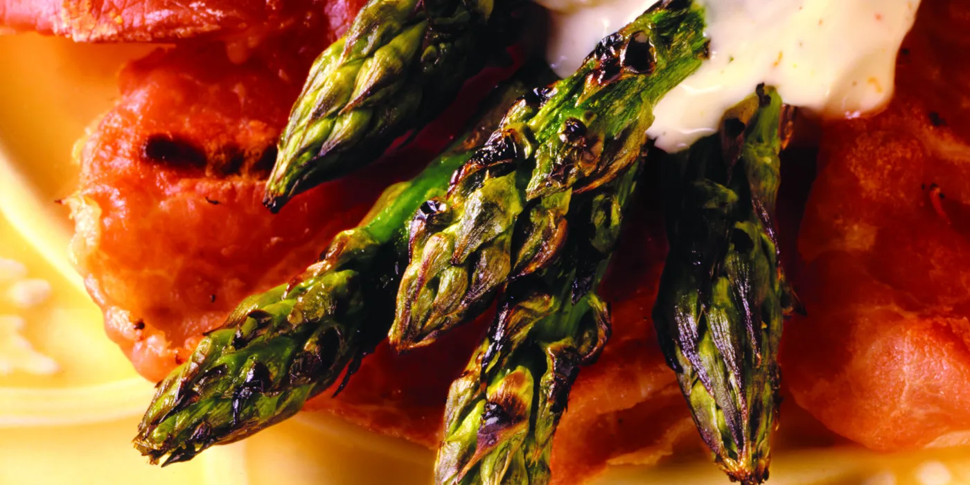 Grilovane šparoge s pršutom i majonezom od naranče