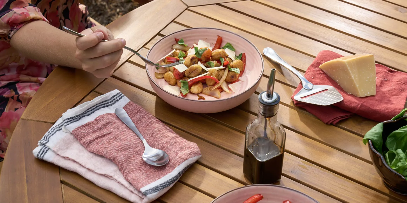 Hrskavi njoki s bruschetta povrćem