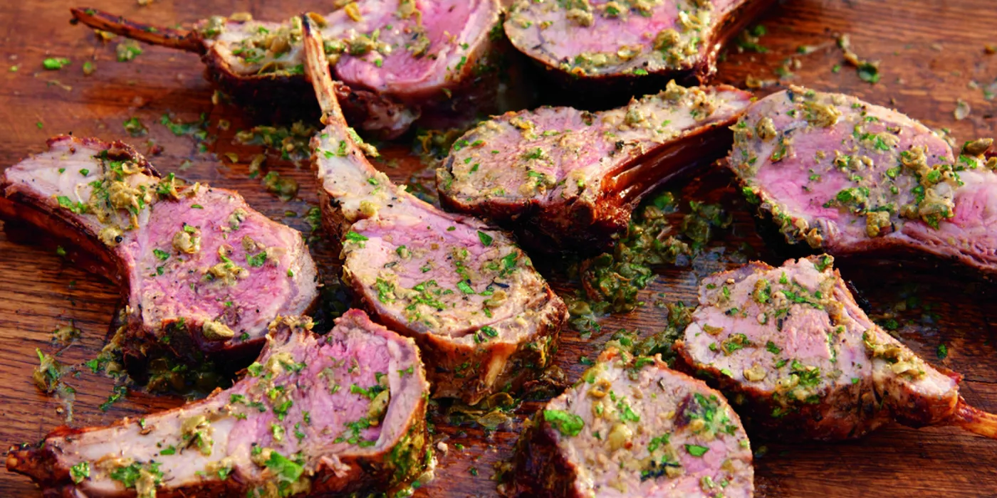 Janjeći kotleti s dresingom od senfa i kapara