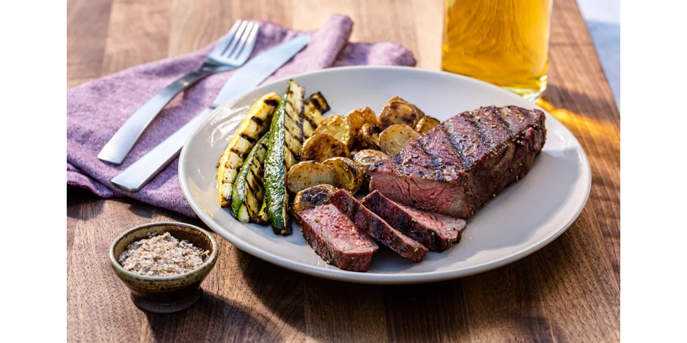 New York Strip Odresci s Obrnutim Pečenjem