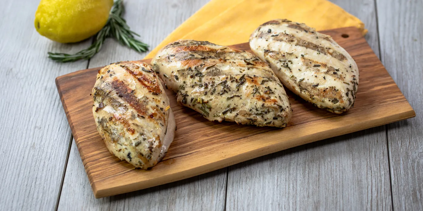 Pileća prsa s limunom i ružmarinom