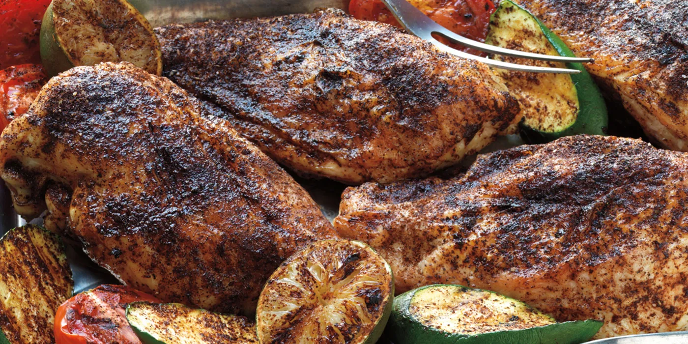 Pileća prsa s mole začinskom mješavinom