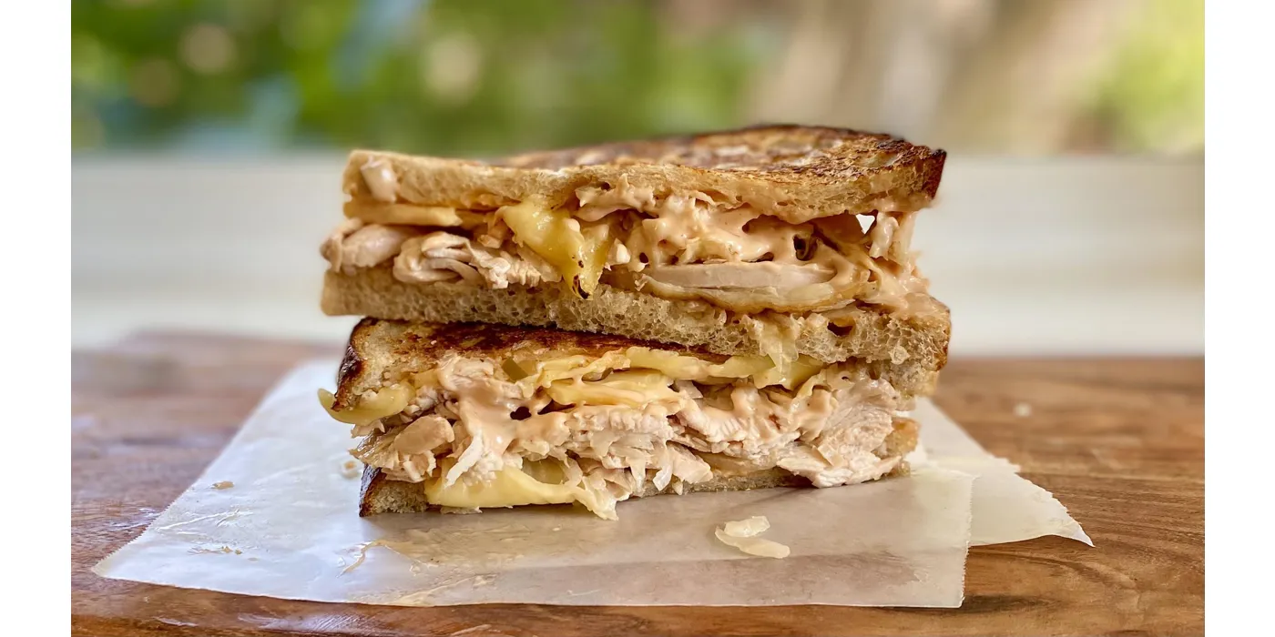 Pureći Reuben sendvič s roštilja
