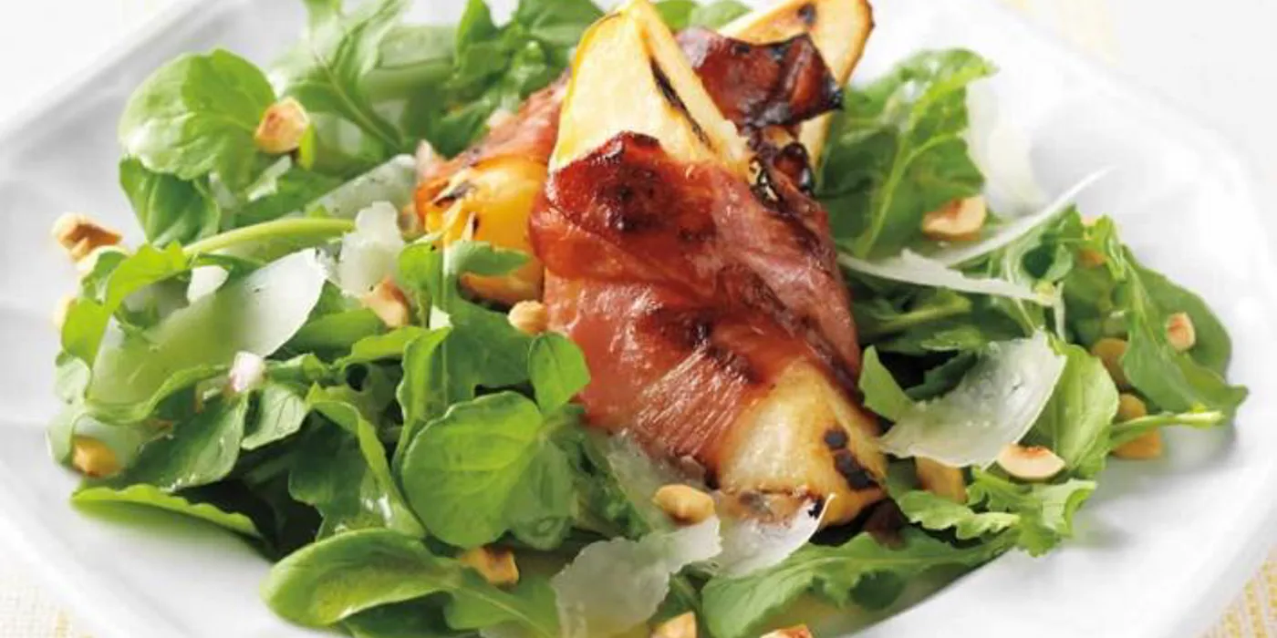 Salata od kruške i pršuta s vinaigrette od šampanjca