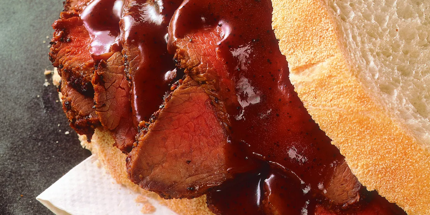 Santa Maria Tri-Tip sendviči