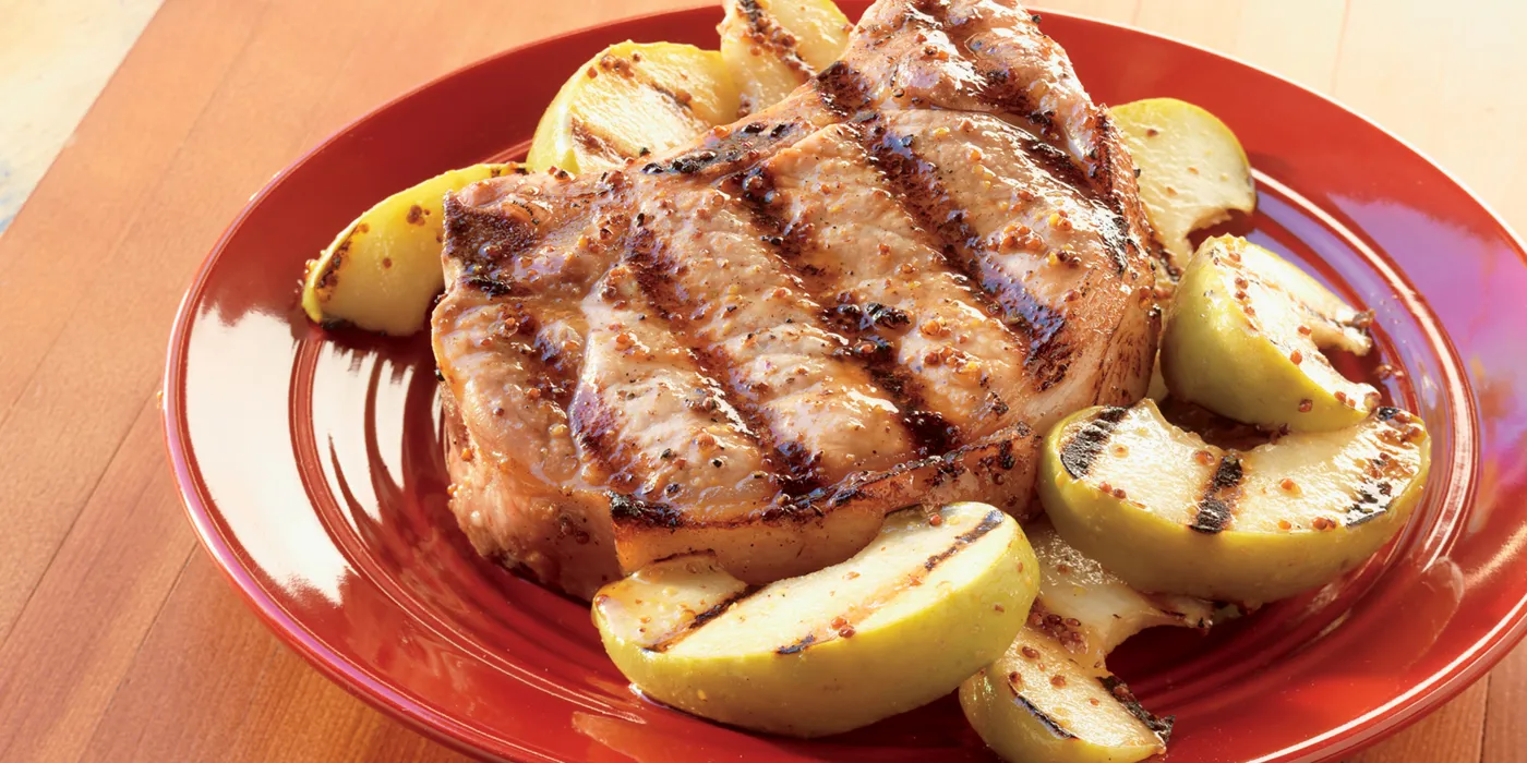 Svinjski kotleti s whiskey-senfom i pečenim jabukama