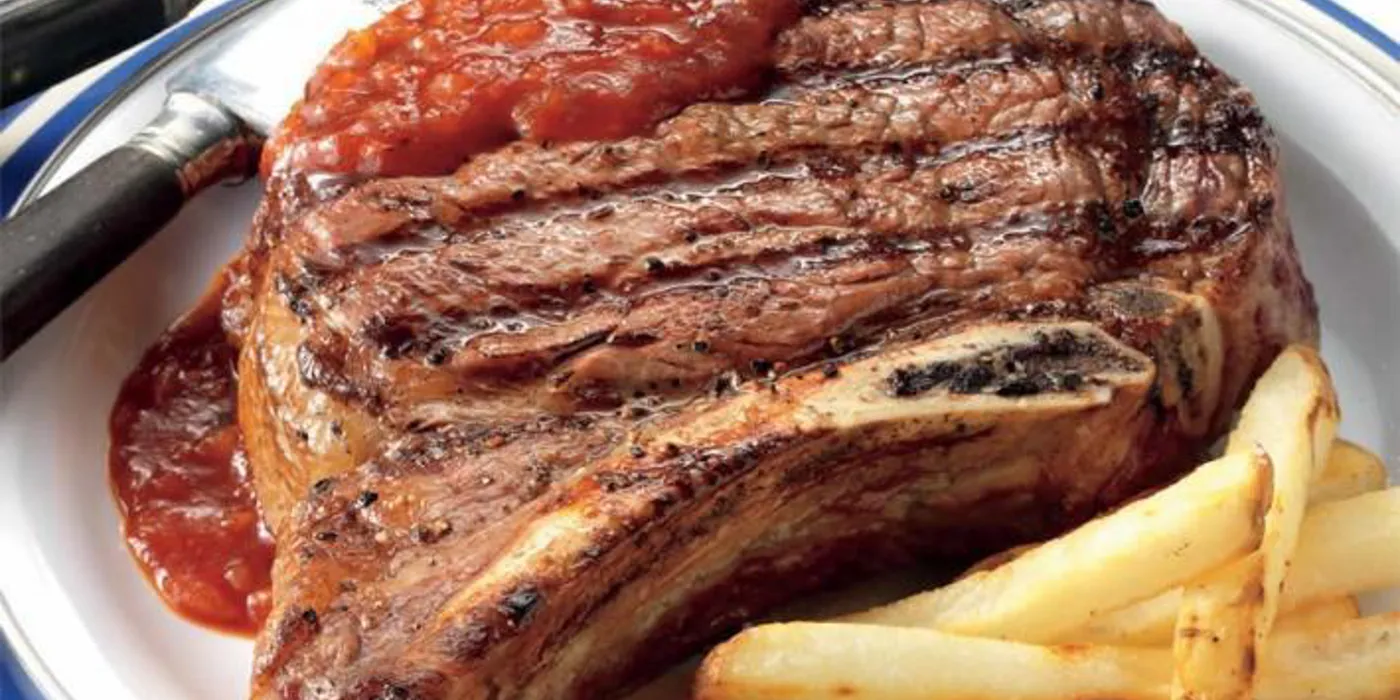 Veliki kaubojski odresci s whiskey BBQ umakom